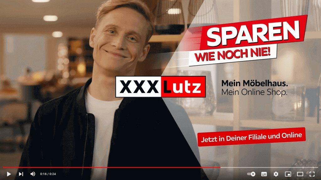 Videoscreenshot vom XXXLutz YouTube Kanal mit Matthias Schweighöfer